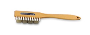 Nubuck Microfibre Brush SAPHIR